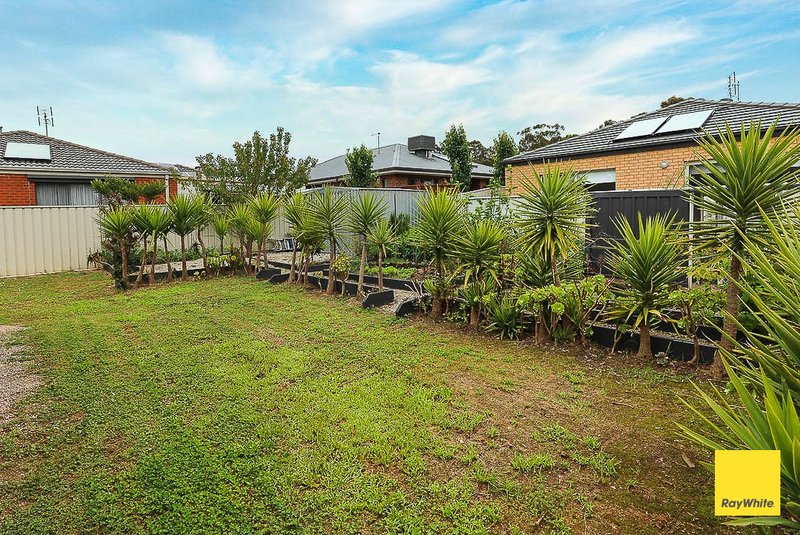 Photo - 25 Barnett Drive, Kangaroo Flat VIC 3555 - Image 12