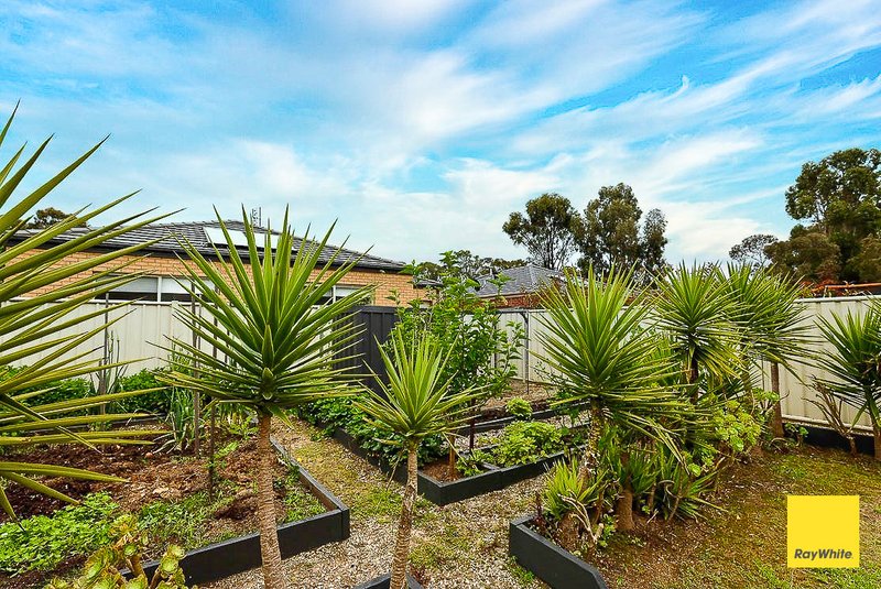 Photo - 25 Barnett Drive, Kangaroo Flat VIC 3555 - Image 13