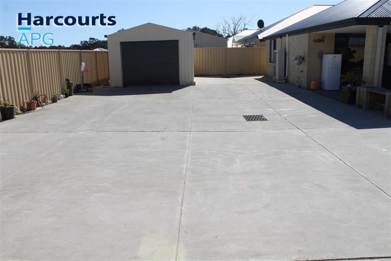 Photo - 25 Barwon Way, Australind WA 6233 - Image 19