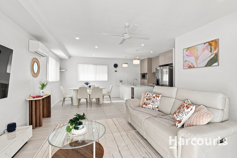 Photo - 25 Basswood Circuit, Park Ridge QLD 4125 - Image 2