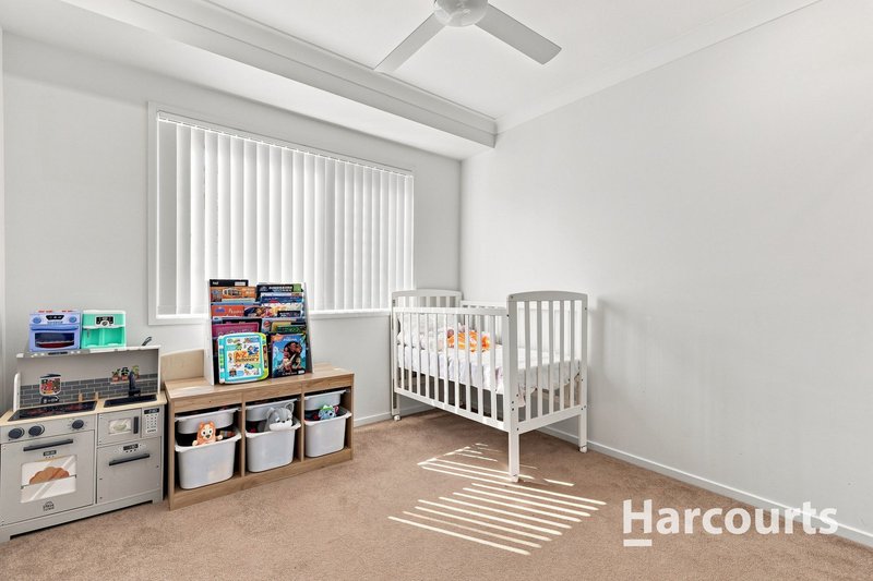 Photo - 25 Basswood Circuit, Park Ridge QLD 4125 - Image 9