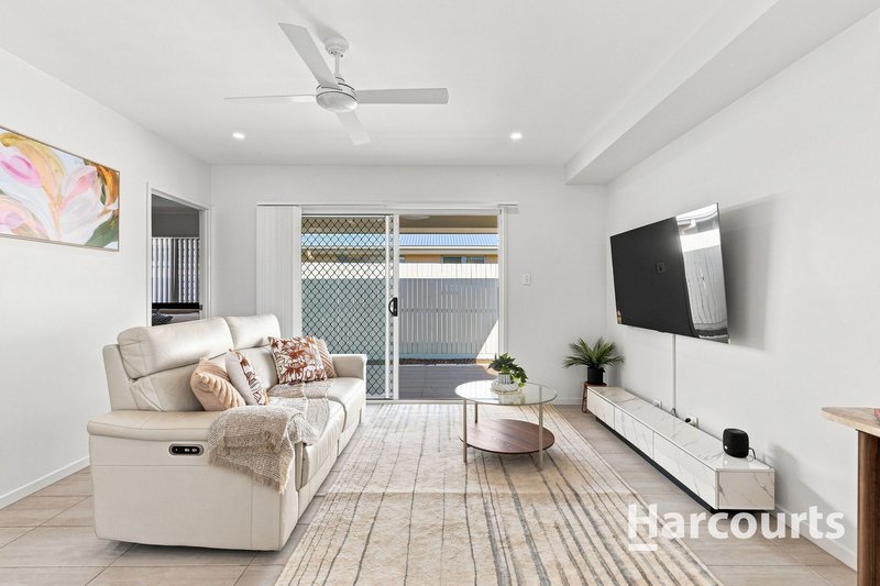 Photo - 25 Basswood Circuit, Park Ridge QLD 4125 - Image 11