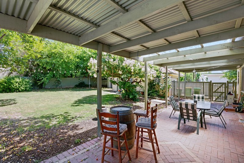 Photo - 25 Batt Avenue, Wodonga VIC 3690 - Image 7