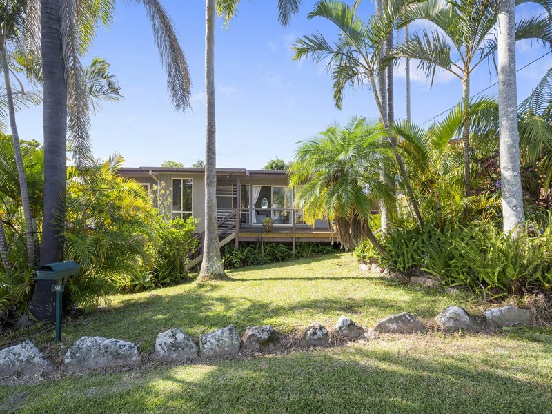 Photo - 25 Beach Road, Sapphire Beach NSW 2450 - Image 3