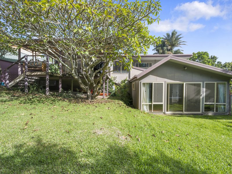 Photo - 25 Beach Road, Sapphire Beach NSW 2450 - Image 22