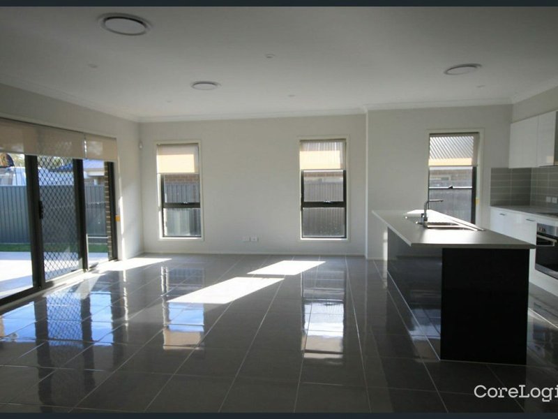 Photo - 25 Beam Street, Vincentia NSW 2540 - Image 2