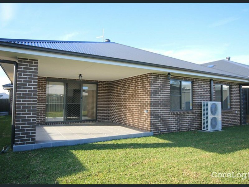 Photo - 25 Beam Street, Vincentia NSW 2540 - Image 8