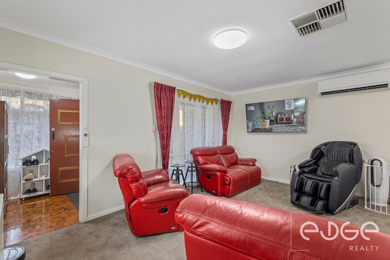 Photo - 25 Beaminster Road, Elizabeth Park SA 5113 - Image 4