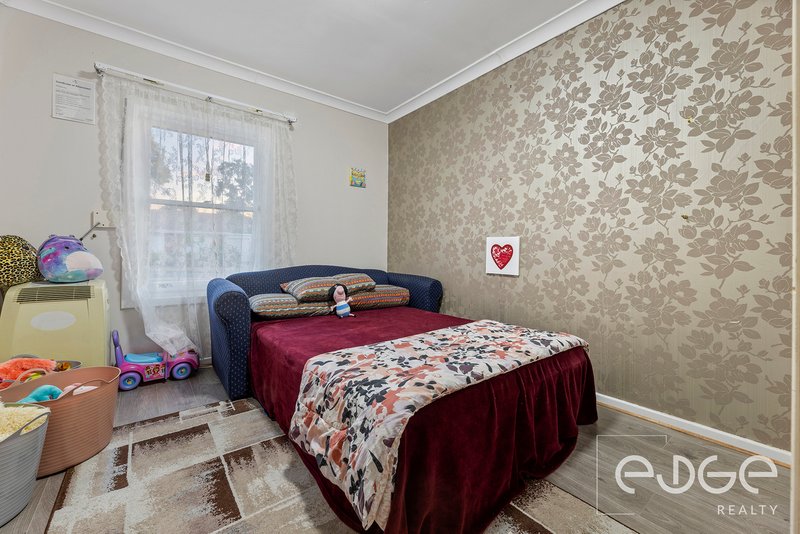 Photo - 25 Beaminster Road, Elizabeth Park SA 5113 - Image 14