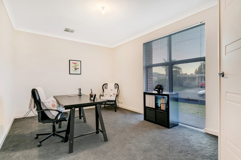 Photo - 25 Belfast Street, Henley Beach SA 5022 - Image 9