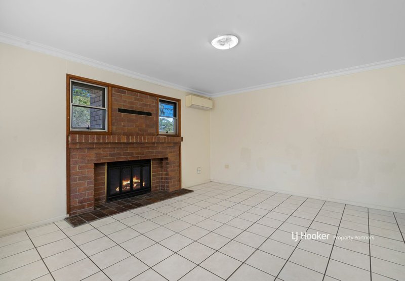 Photo - 25 Benaud Street, Macgregor QLD 4109 - Image 6