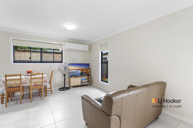 Photo - 25 Bennett Road, Colyton NSW 2760 - Image 12