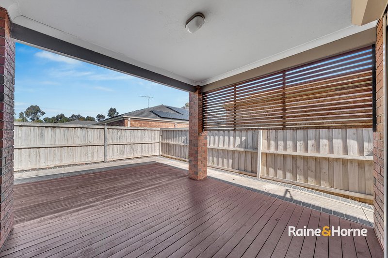 Photo - 25 Bianca Boulevard, Tarneit VIC 3029 - Image 16