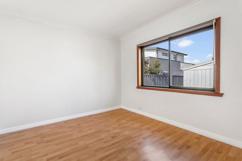 Photo - 25 Birmingham Street, Springvale VIC 3171 - Image 6