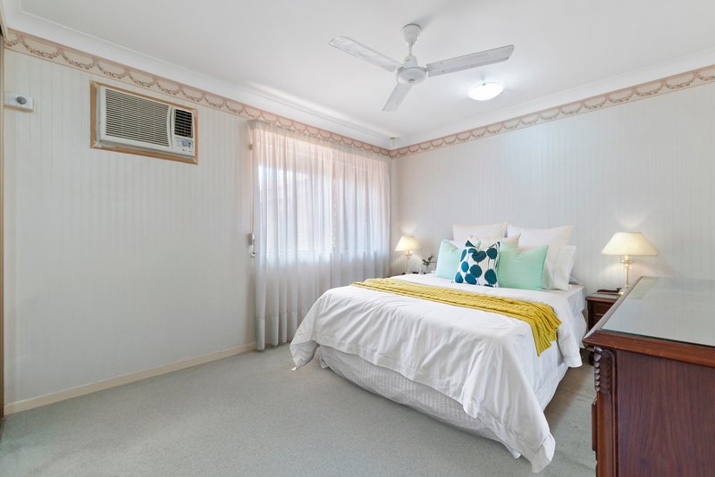 Photo - 25 Birra Street, Chermside West QLD 4032 - Image 6