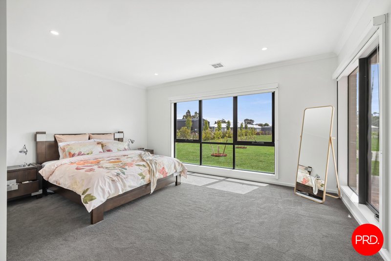 Photo - 25 Blanchfield Drive, Kyneton VIC 3444 - Image 17