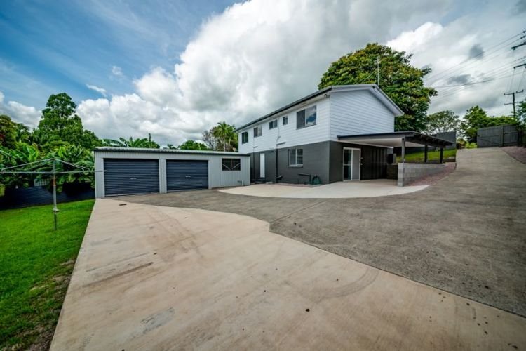 25 Blaxland Road, Nambour QLD 4560