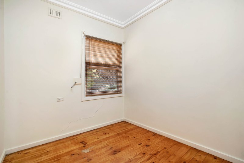 Photo - 25 Blencowe Street, Elizabeth Grove SA 5112 - Image 10