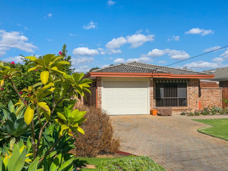 25 Blenny Close, Cannington WA 6107