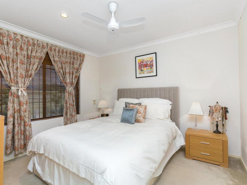 Photo - 25 Blenny Close, Cannington WA 6107 - Image 9