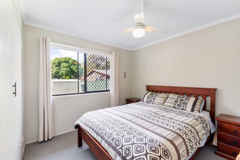 Photo - 2/5 Bonton Avenue, Deception Bay QLD 4508 - Image 9