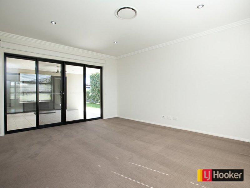 Photo - 25 Boulevard Place, Hillvue NSW 2340 - Image 9