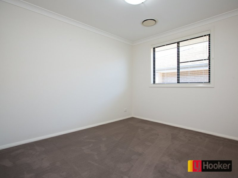 Photo - 25 Boulevard Place, Hillvue NSW 2340 - Image 12