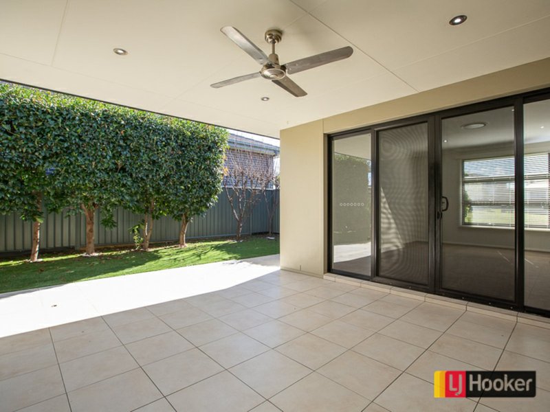 Photo - 25 Boulevard Place, Hillvue NSW 2340 - Image 13