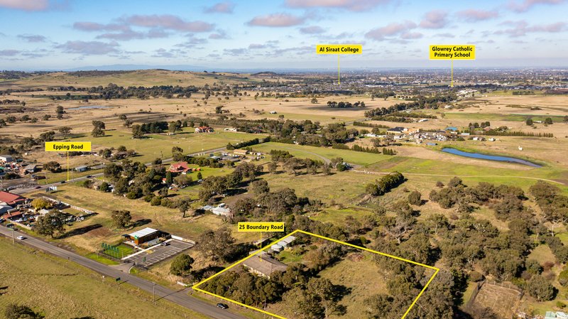 Photo - 25 Boundary Road, Wollert VIC 3750 - Image 4