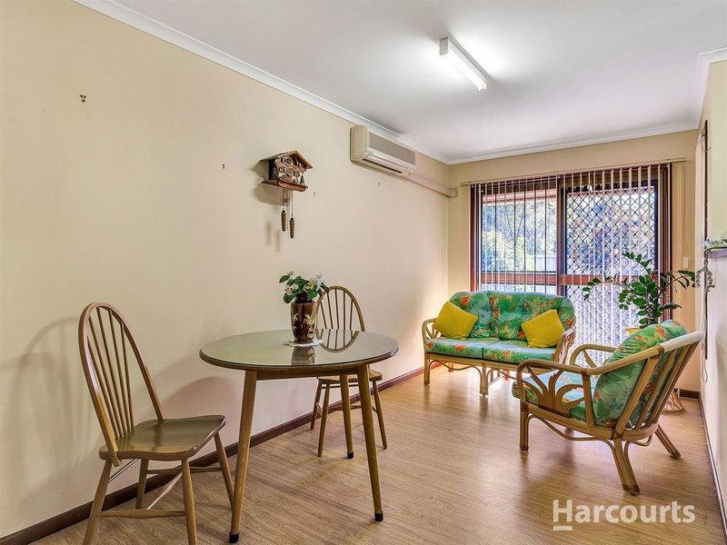 Photo - 25 Brahms Ct , Strathpine QLD 4500 - Image 5