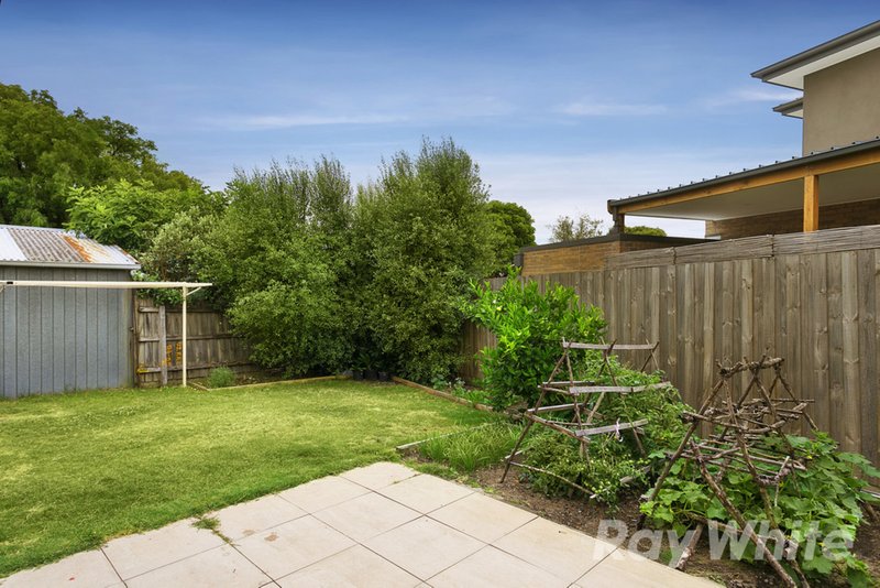 Photo - 2/5 Bramton Court, Mulgrave VIC 3170 - Image 9