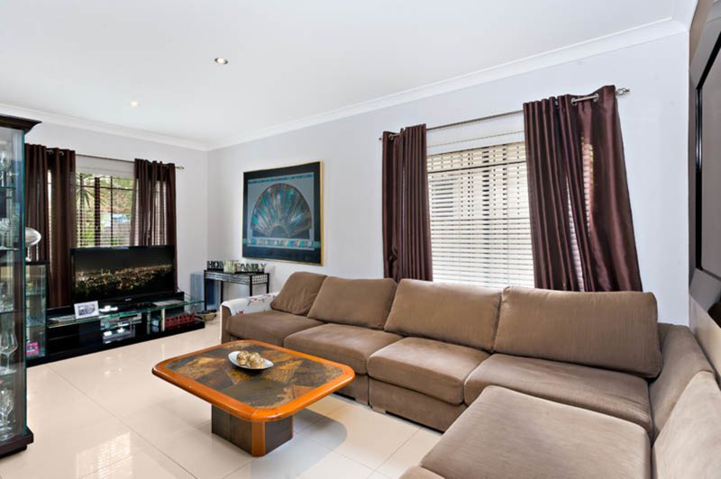 Photo - 25 Brancourt Avenue, Bankstown NSW 2200 - Image 3