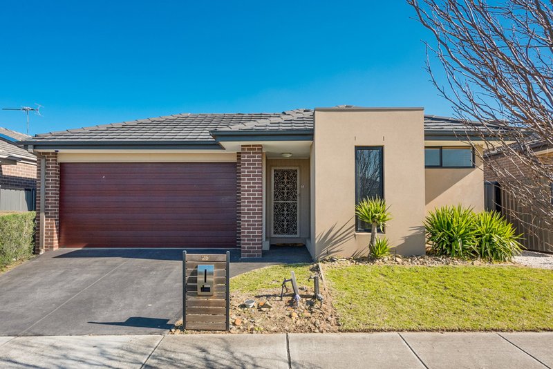 25 Brickwood Circuit, Craigieburn VIC 3064