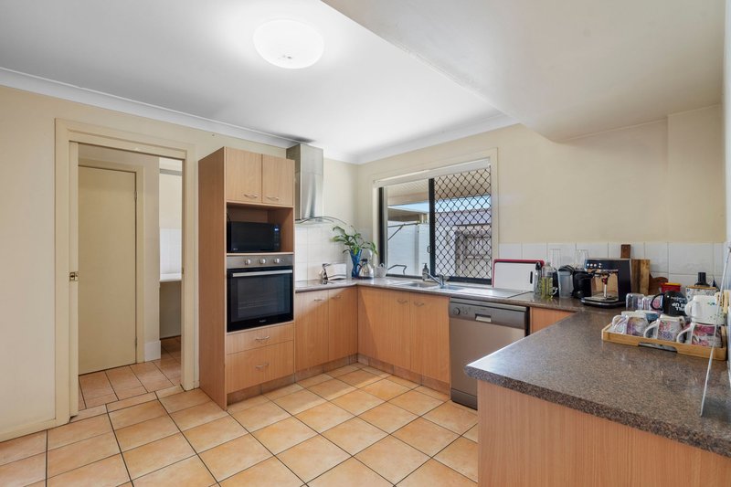Photo - 2/5 Brittney Court, Ashmore QLD 4214 - Image 3