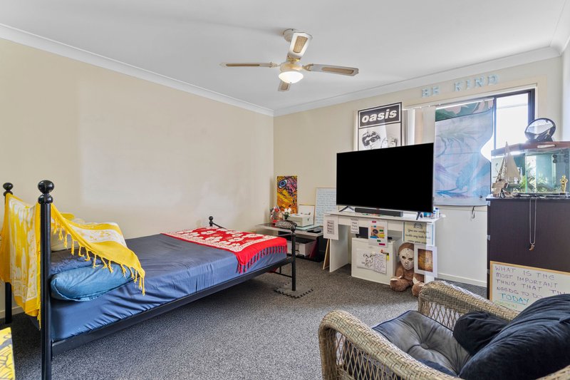 Photo - 2/5 Brittney Court, Ashmore QLD 4214 - Image 9