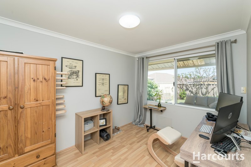 Photo - 25 Brunswick Circuit, Banksia Grove WA 6031 - Image 14