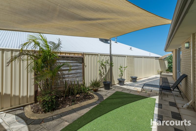 Photo - 25 Brunswick Circuit, Banksia Grove WA 6031 - Image 25