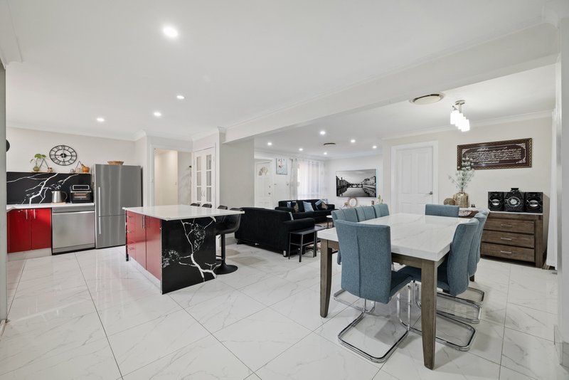 Photo - 25 Bundeena Road, Woodbine NSW 2560 - Image 3