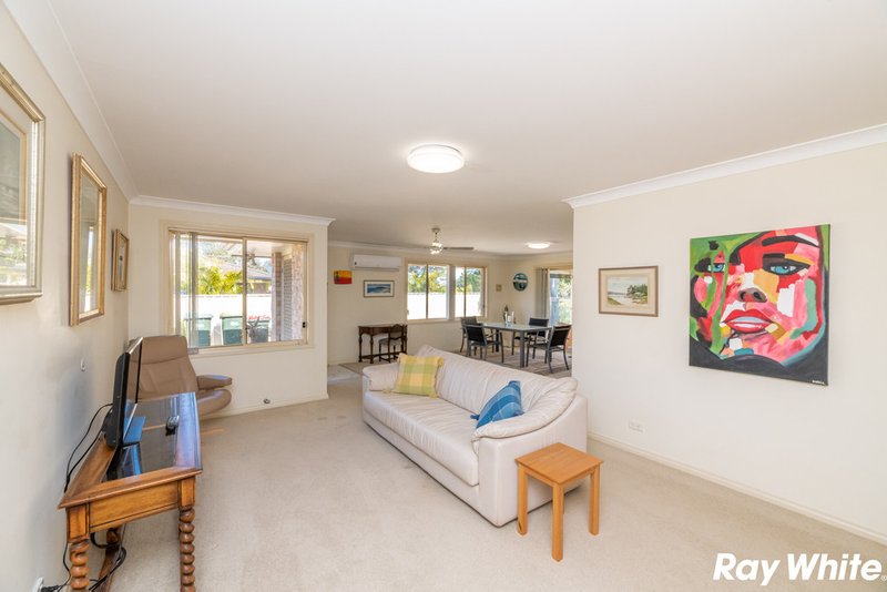 Photo - 2/5 Burke Close, Forster NSW 2428 - Image 4