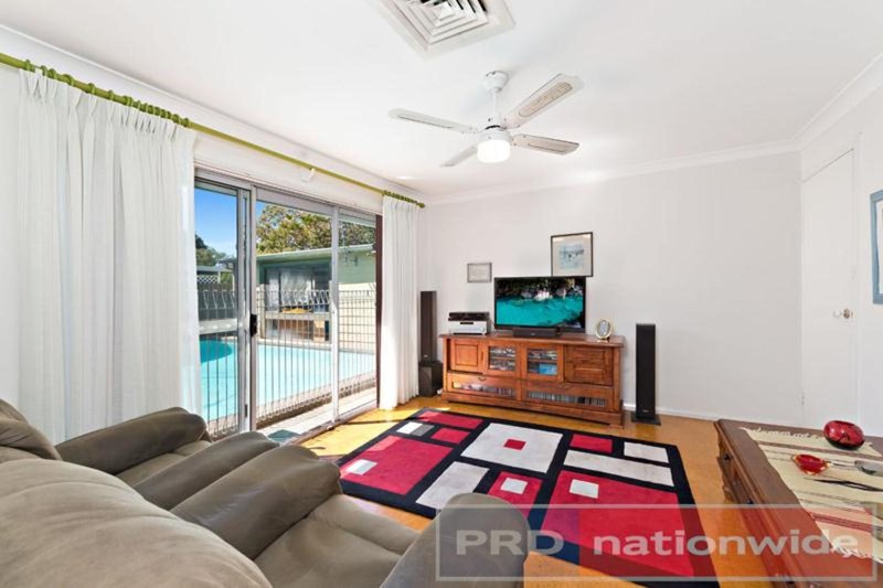 Photo - 25 Burns Road, Picnic Point NSW 2213 - Image 5