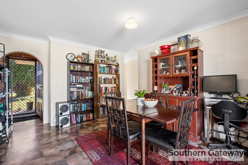 Photo - 25 Burnside Way, Waikiki WA 6169 - Image 4