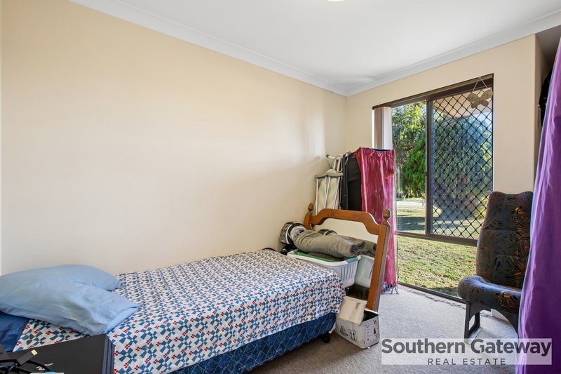 Photo - 25 Burnside Way, Waikiki WA 6169 - Image 12