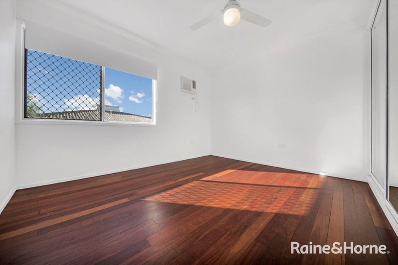 Photo - 25 Butler Street, New Auckland QLD 4680 - Image 9