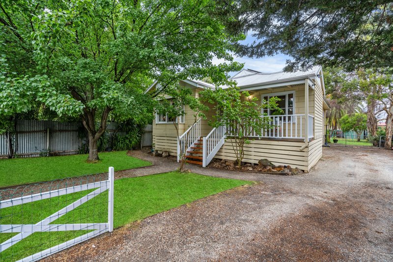 25 Butler Street, Seymour VIC 3660