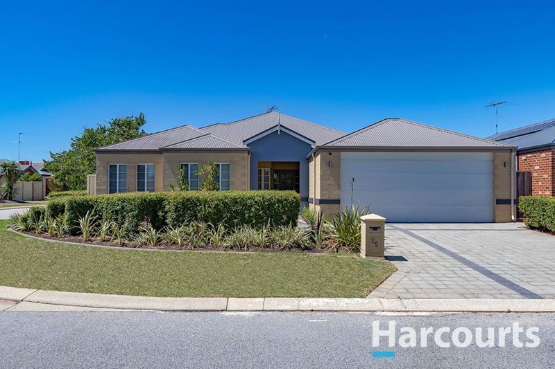 25 Buttercup Parkway, Halls Head WA 6210