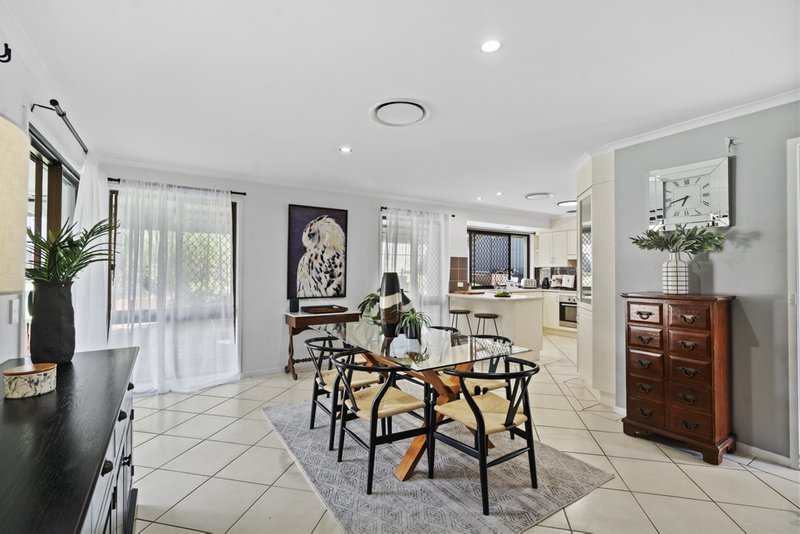 Photo - 25 Cabernet Crescent, Thornlands QLD 4164 - Image 1