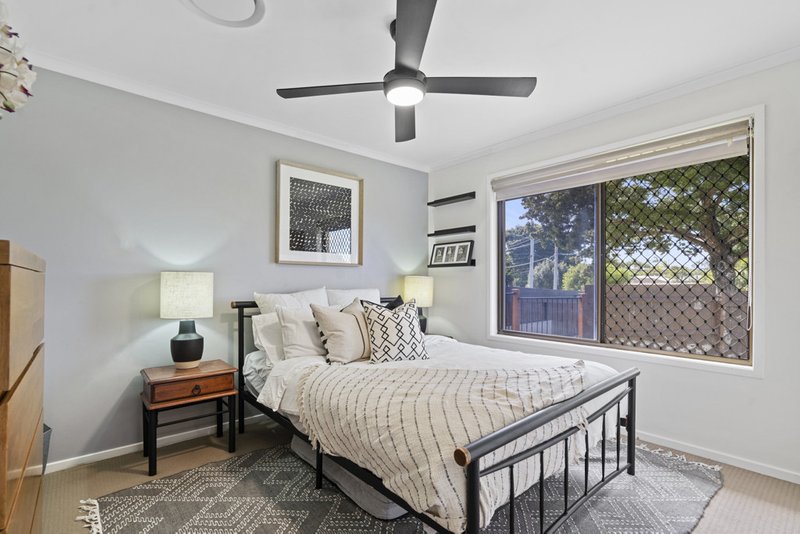 Photo - 25 Cabernet Crescent, Thornlands QLD 4164 - Image 12