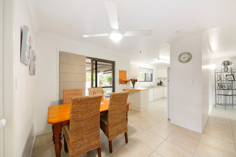 Photo - 25 Caloola Drive, Springwood QLD 4127 - Image 7