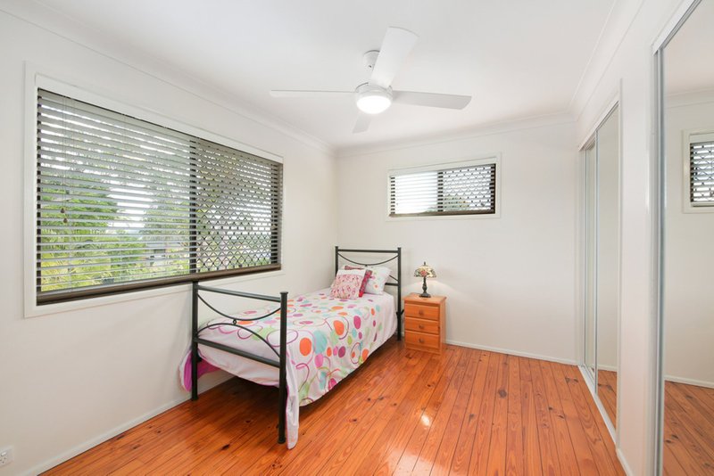 Photo - 25 Caloola Drive, Springwood QLD 4127 - Image 14