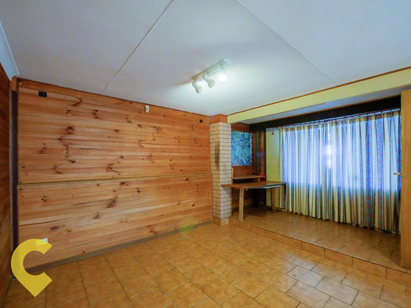 Photo - 25 Camelia Avenue, Logan Central QLD 4114 - Image 9